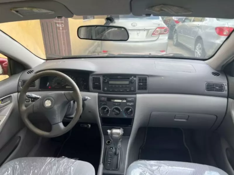 Toyota Corolla   - 2008