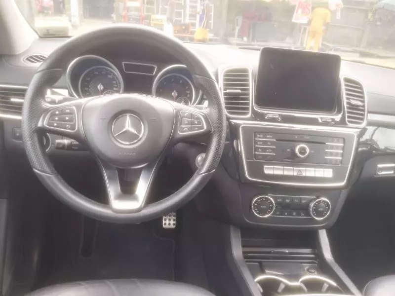 Mercedes-Benz GLE 450   - 2016