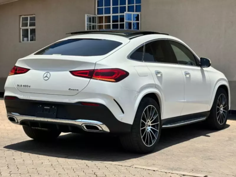 Mercedes-Benz GLE 400   - 2020