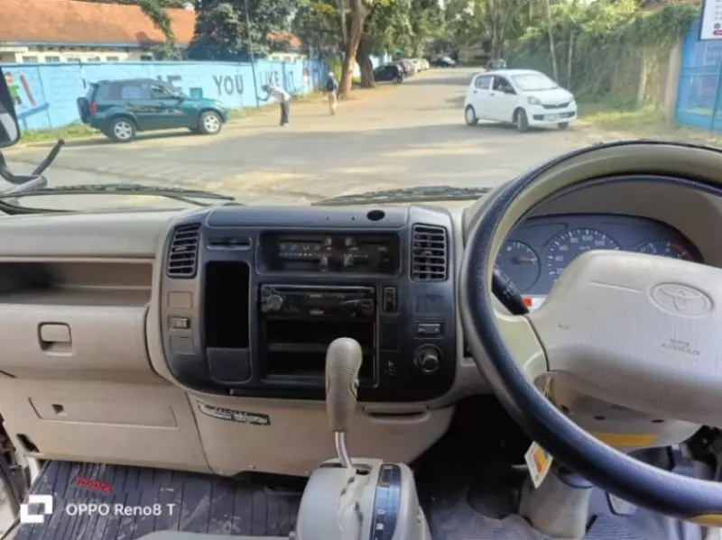 Toyota Dyna   - 2014