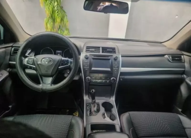 Toyota Camry   - 2007