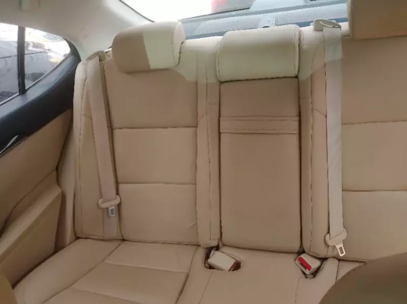 Lexus ES 350   - 2013
