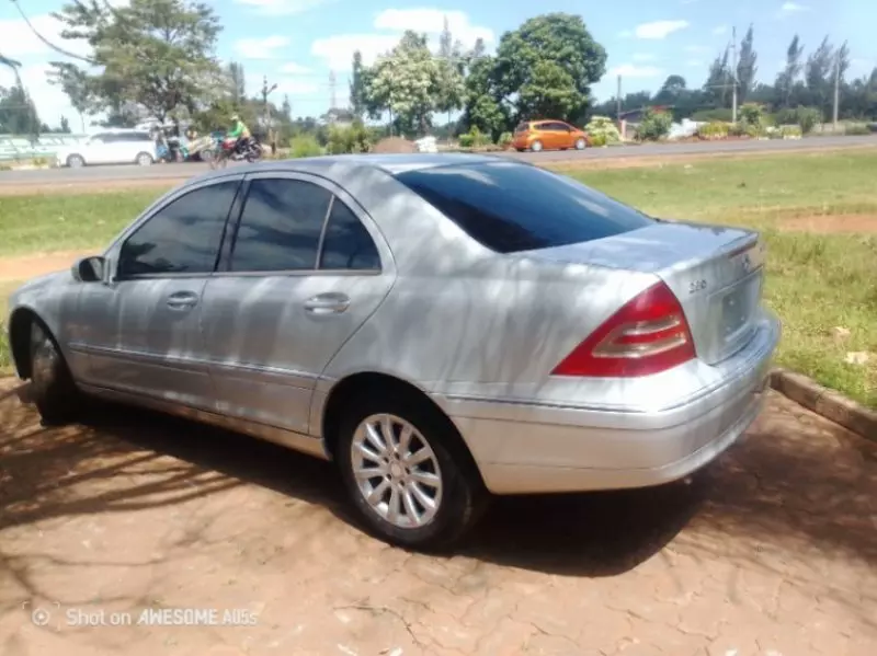 Mercedes-Benz C 230   - 2006