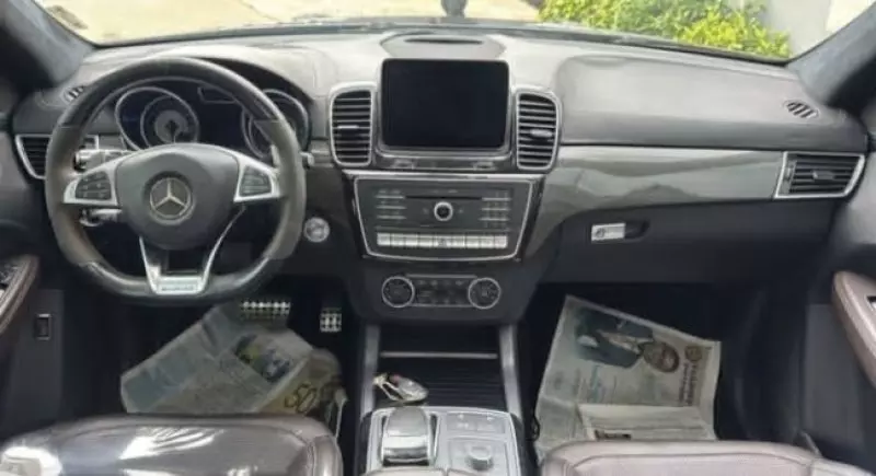 Mercedes-Benz GLE-Class