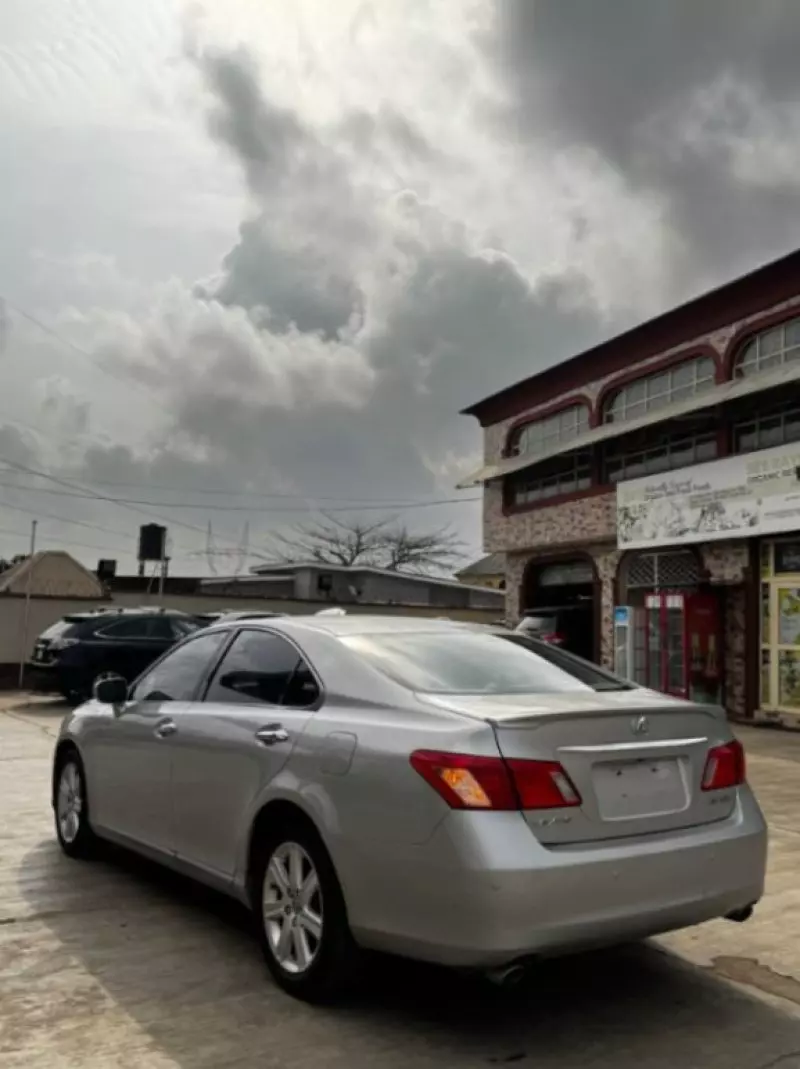 Lexus ES 350