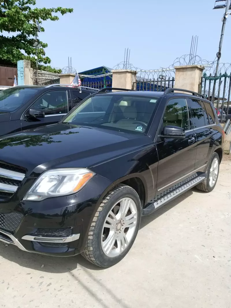 Mercedes-Benz GLK 350   - 2014