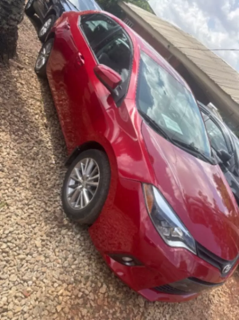 Toyota Corolla   - 2013