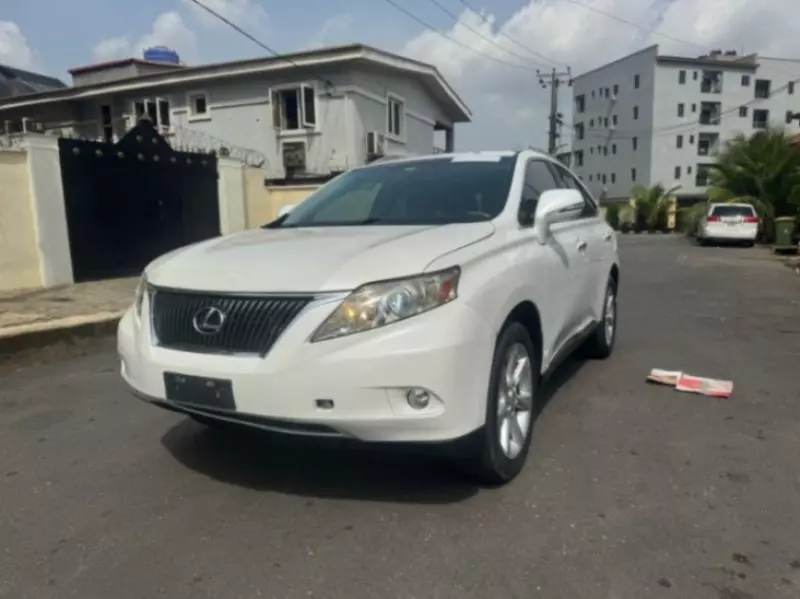 Toyota Lexus RX 270   - 2011