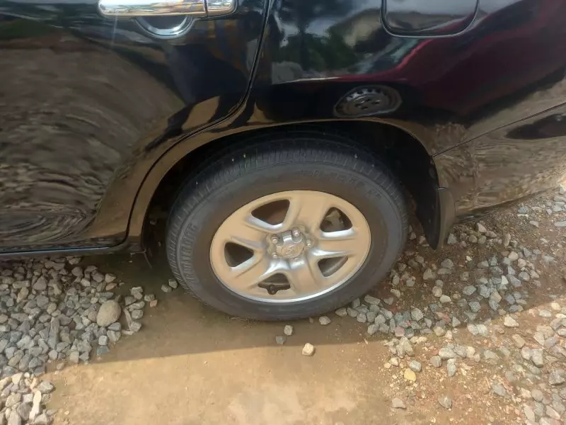 Toyota RAV 4   -