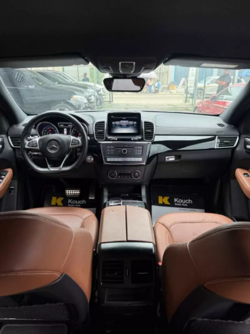 Mercedes-Benz GLE 43 AMG   - 2017