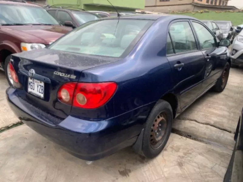 Toyota Corolla   - 2008