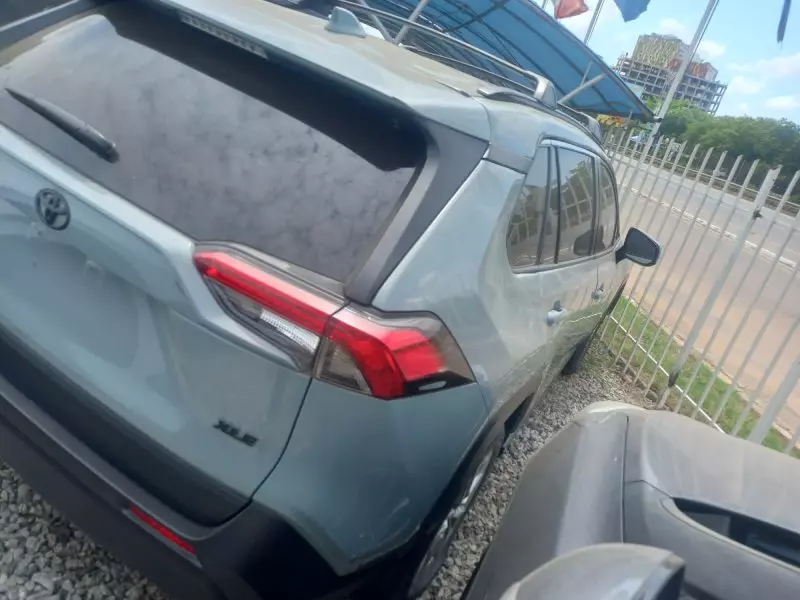 Toyota RAV 4   - 2020