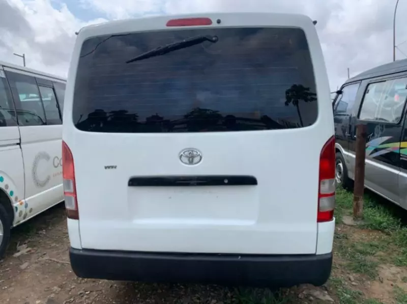 Toyota Hiace   - 2008