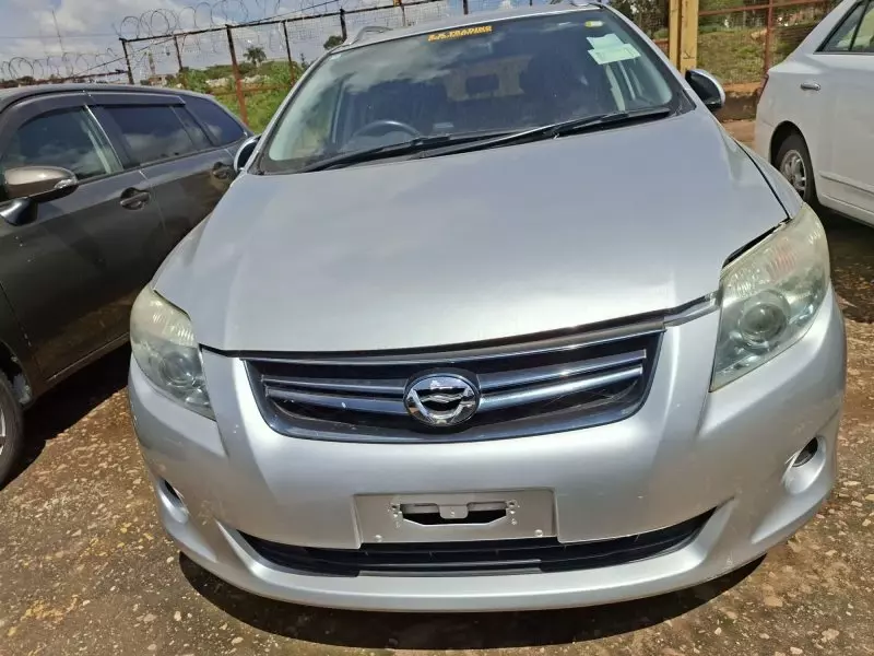 Toyota Fielder - 2012