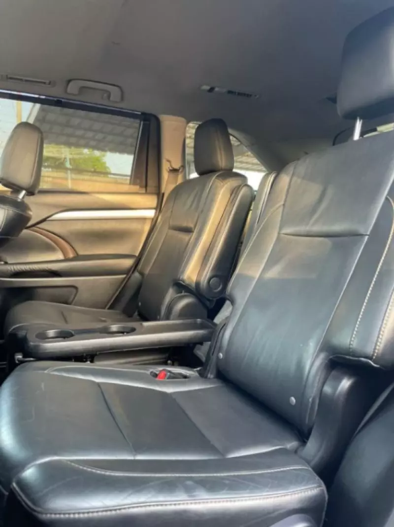 Toyota Highlander - 2015