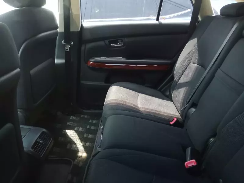 Toyota Harrier   - 2011
