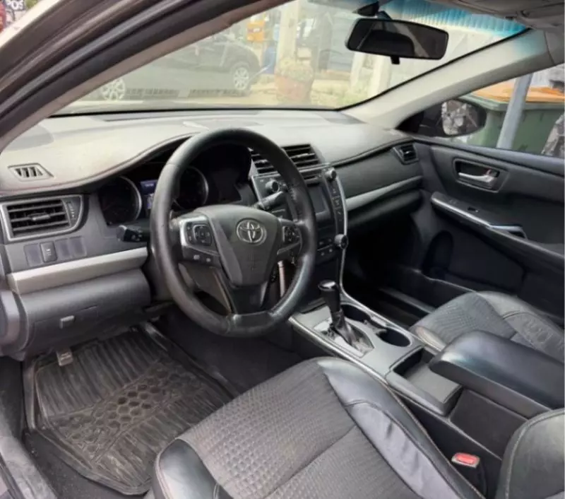 Toyota Camry   - 2015