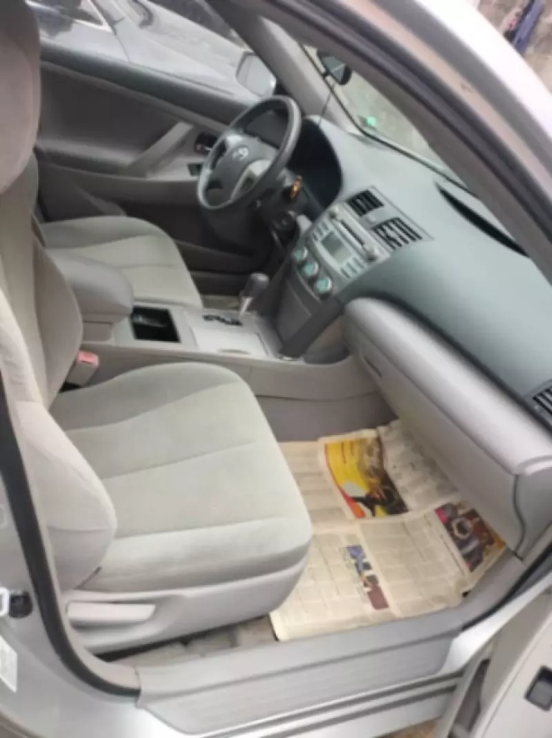 Toyota Camry   - 2008