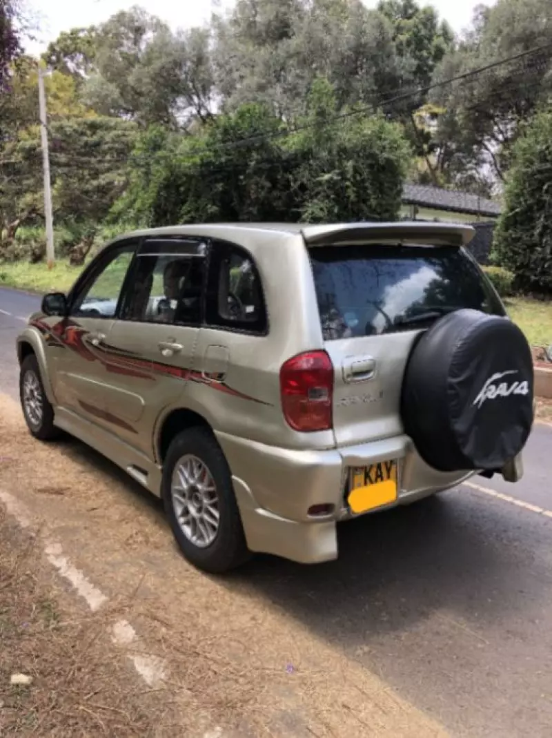 Toyota RAV 4   - 2000