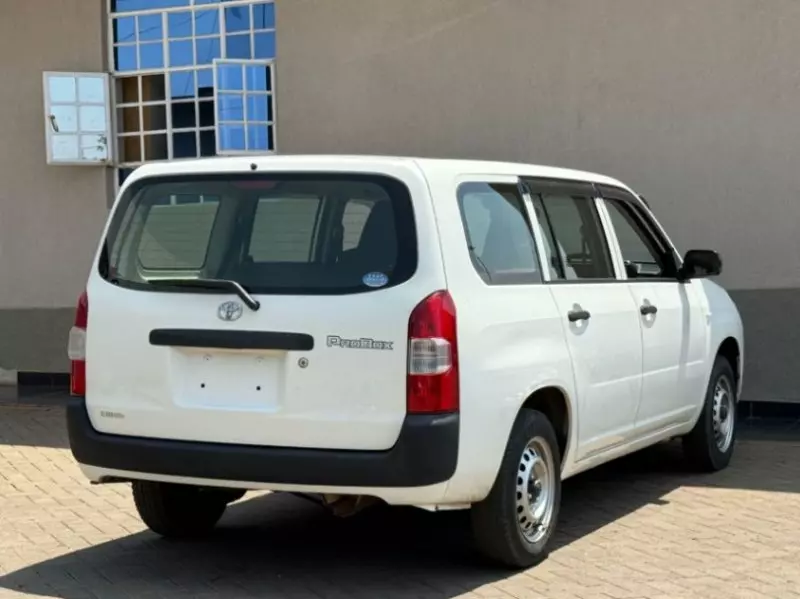 Toyota Probox    - 2018
