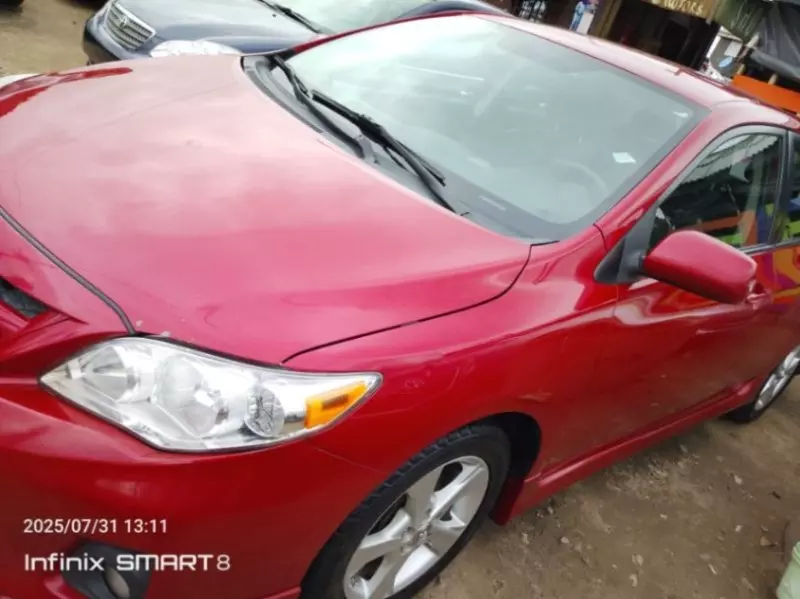 Toyota Corolla   - 2013