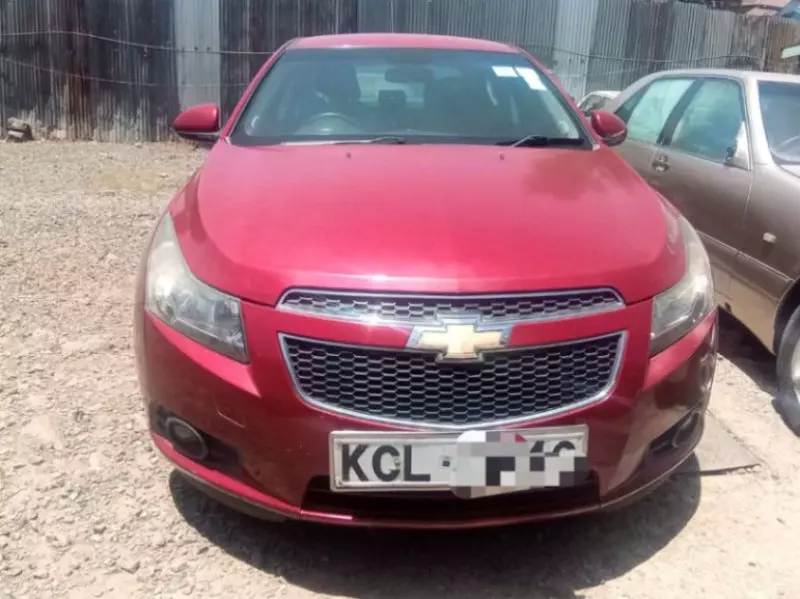 Chevrolet Cruze   - 2010