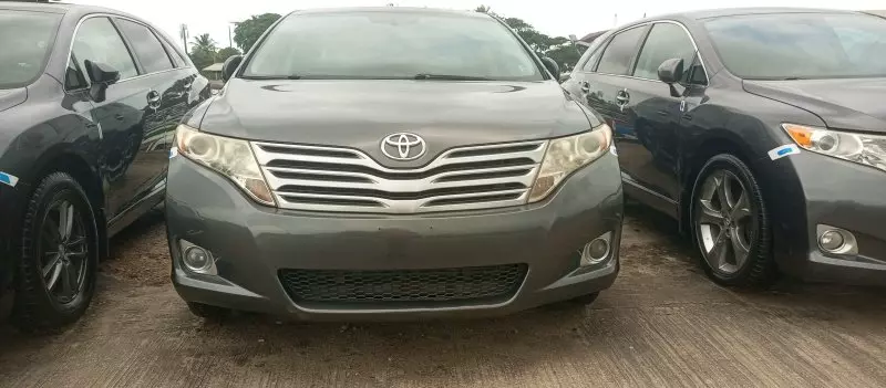Toyota Venza   - 2010