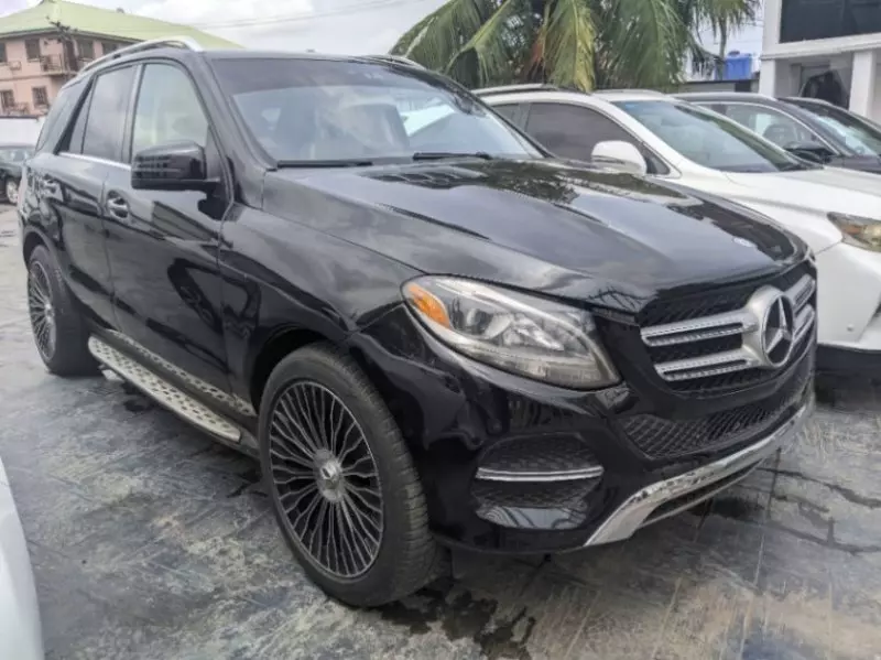 Mercedes-Benz GLE 350   - 2017