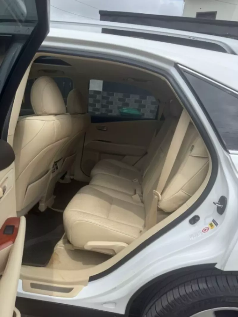 Lexus RX 350   - 2011