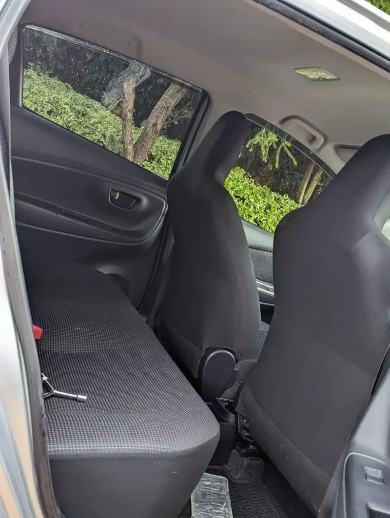 Toyota Vitz   - 2016