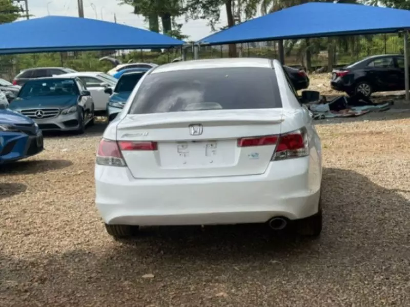 Honda Accord   - 2008