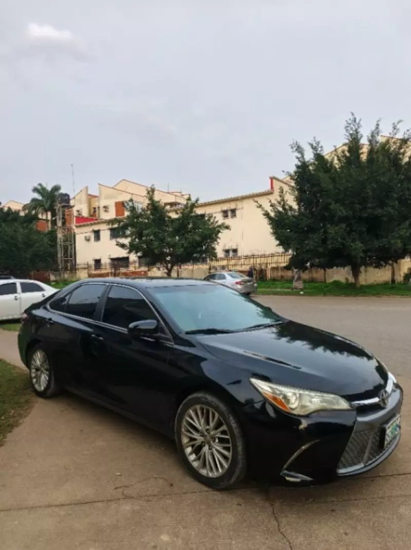 Toyota Camry   - 2016