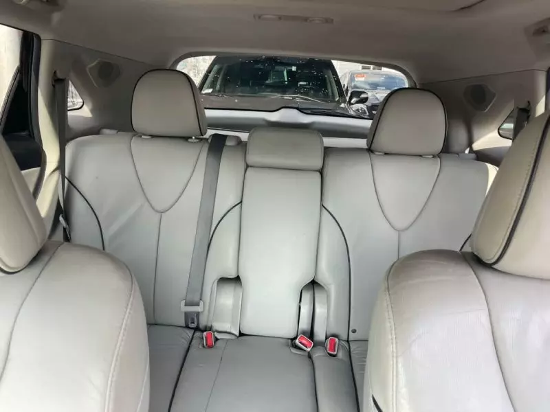 Toyota Venza   - 2011