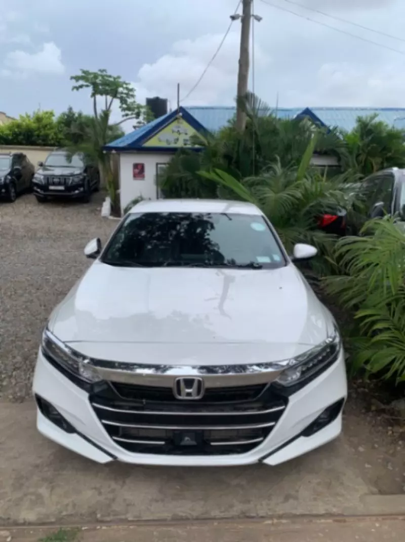 Honda Accord   - 2022