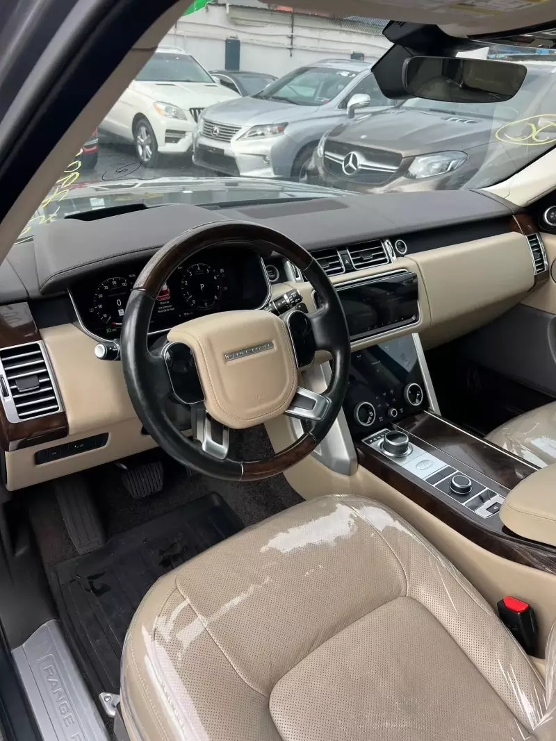 Land Rover Range Rover   - 2018
