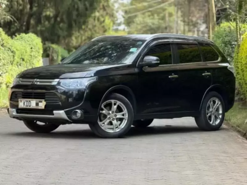 Mitsubishi OUTLANDER   - 2014