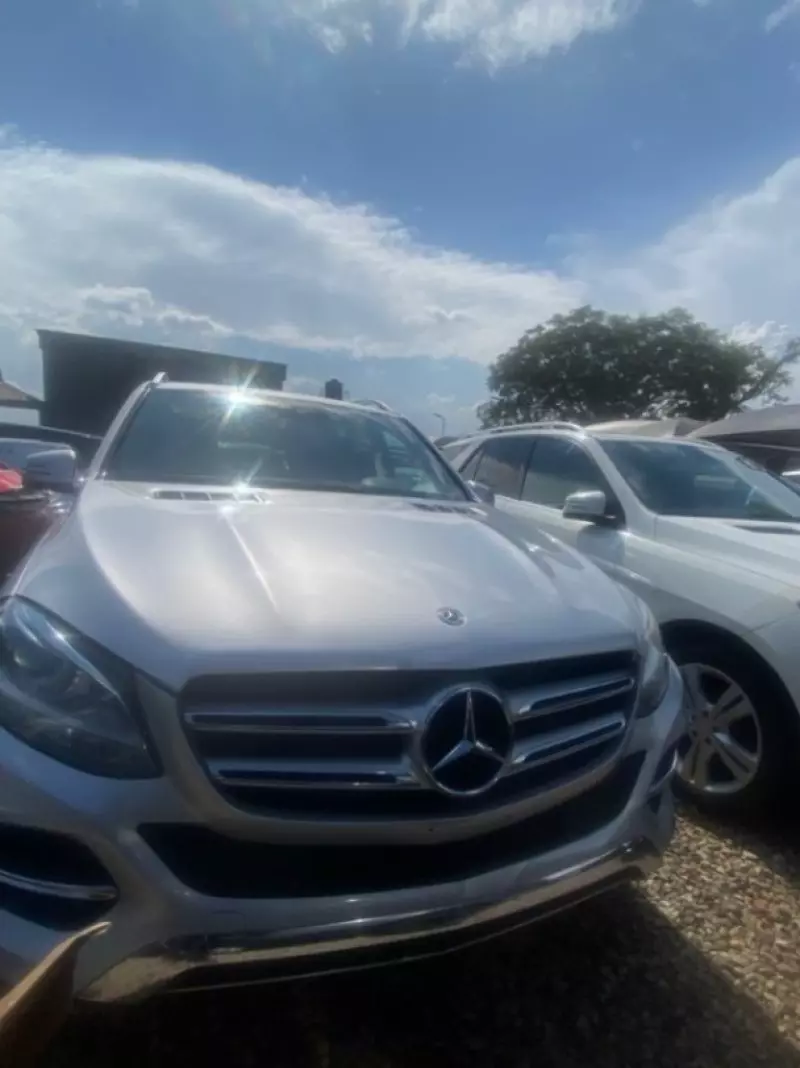 Mercedes-Benz GLE 350   - 2017