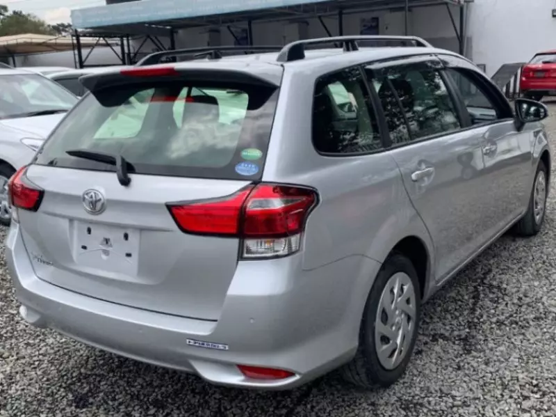 Toyota Fielder    - 2018