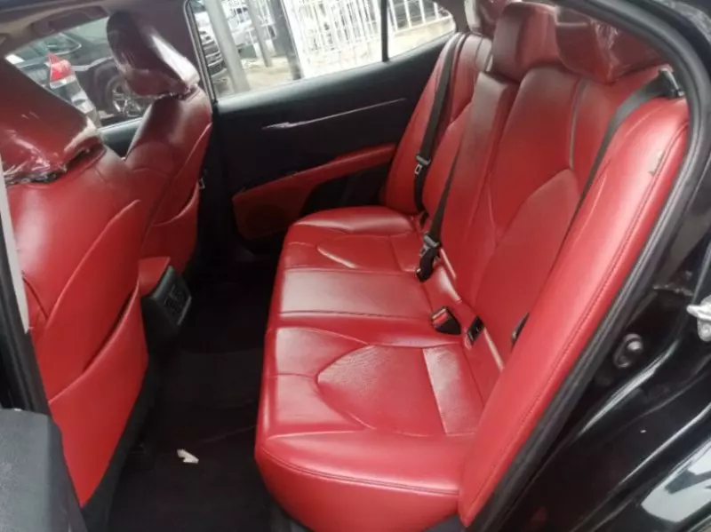 Toyota Camry   - 2019