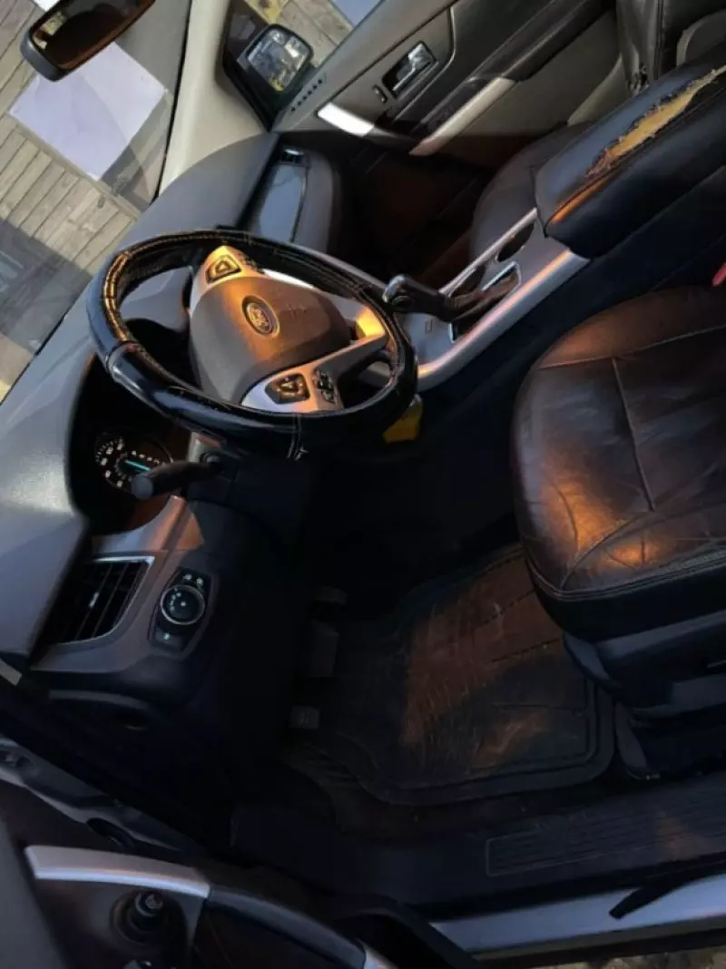 Ford Edge   - 2011