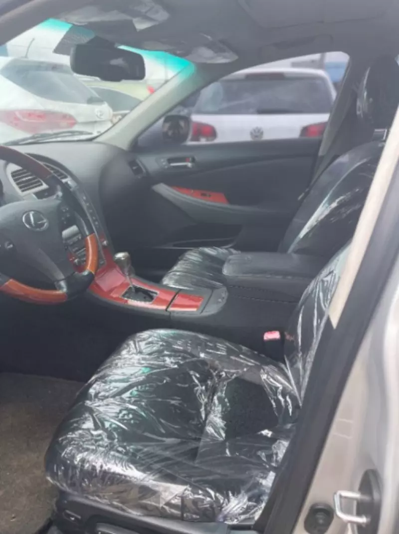 Lexus ES 350   - 2009