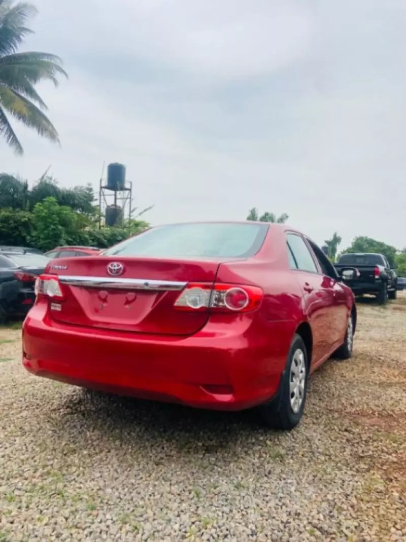 Toyota Corolla   - 2013