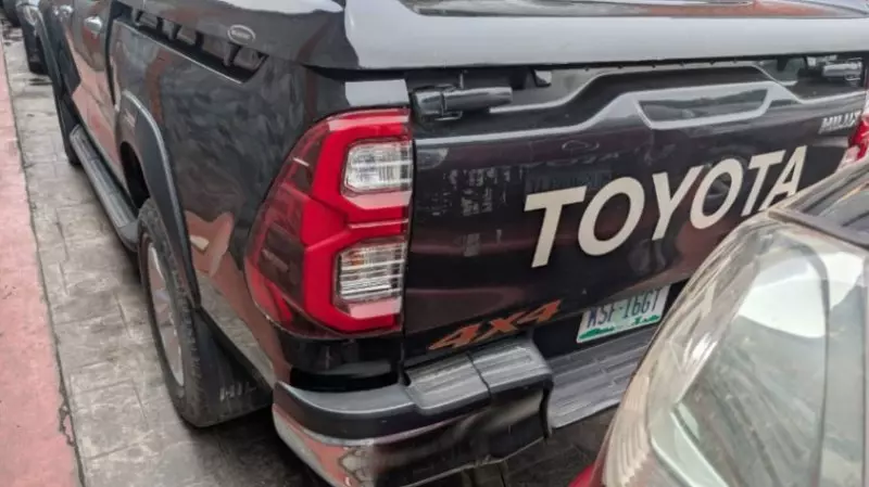 Toyota Hilux