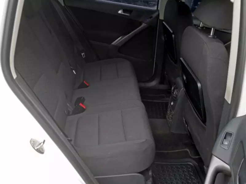 Volkswagen Tiguan   - 2008