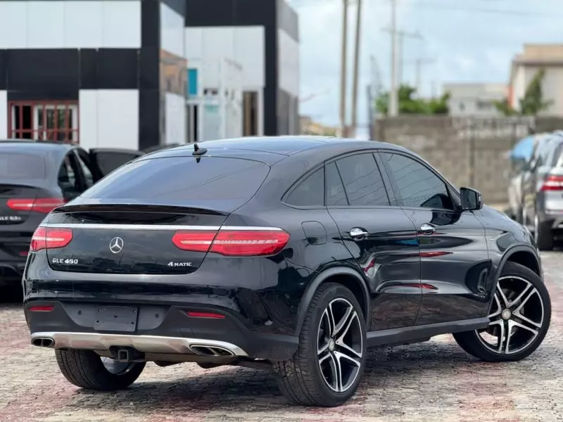 Mercedes-Benz GLE 450   - 2016