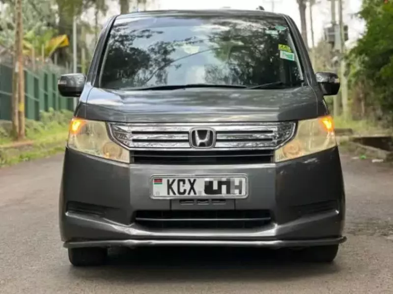 Honda Stpwgn   - 2012
