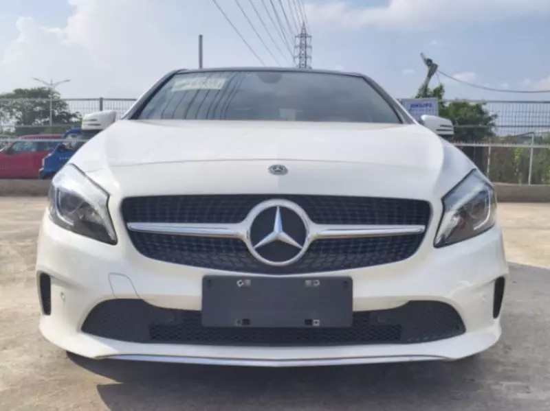 Mercedes-Benz A200   - 2017