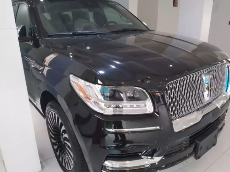 Lincoln Navigator   - 2022