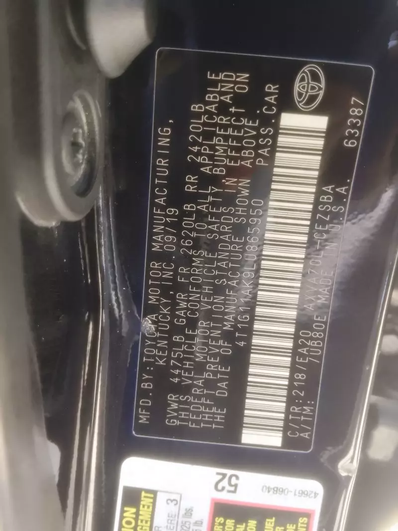 Toyota Camry   - 2020