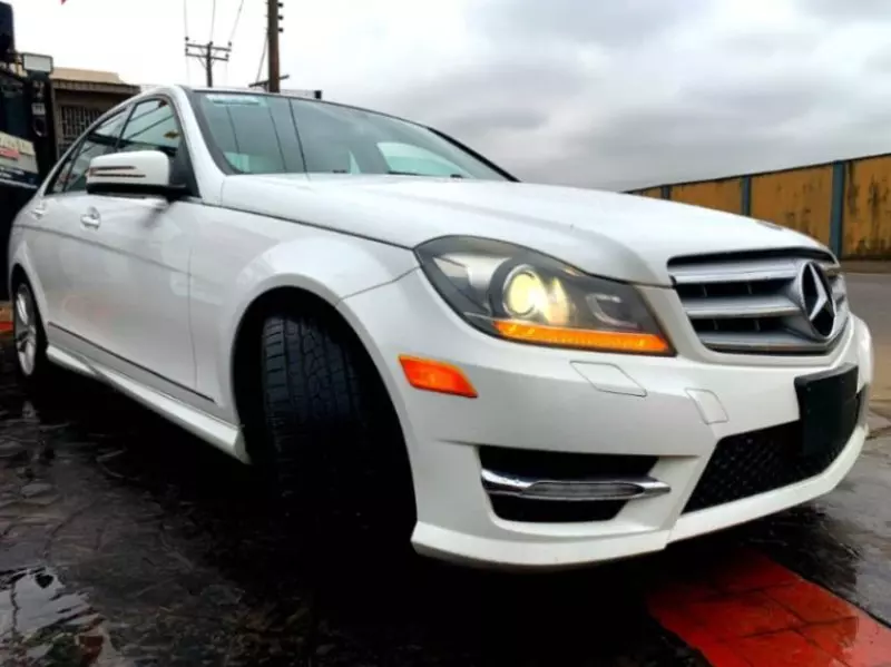 Mercedes-Benz C 250   - 2013